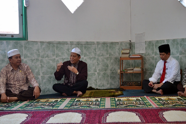 Kultum Terakhir Ramadhan 1433 H di Mushola Al-Ikhlas Kankemenag Tanah Laut