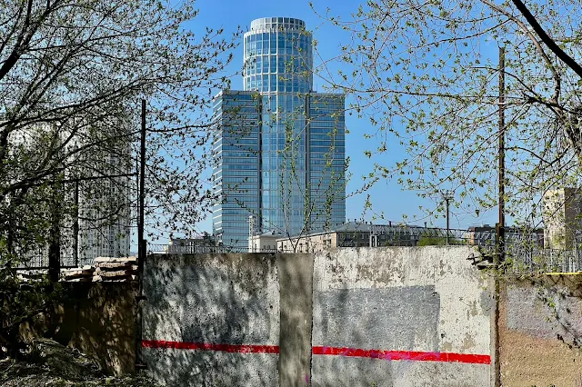 Ходынская улица, дворы, железнодорожная станция Москва-Товарная-Смоленская, бизнес-центр «Нордстар-Тауэр»