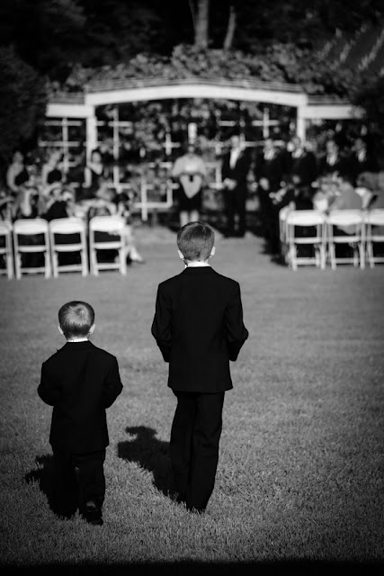 Ring Bearers Walking Vintage Style Veramar Vineyard