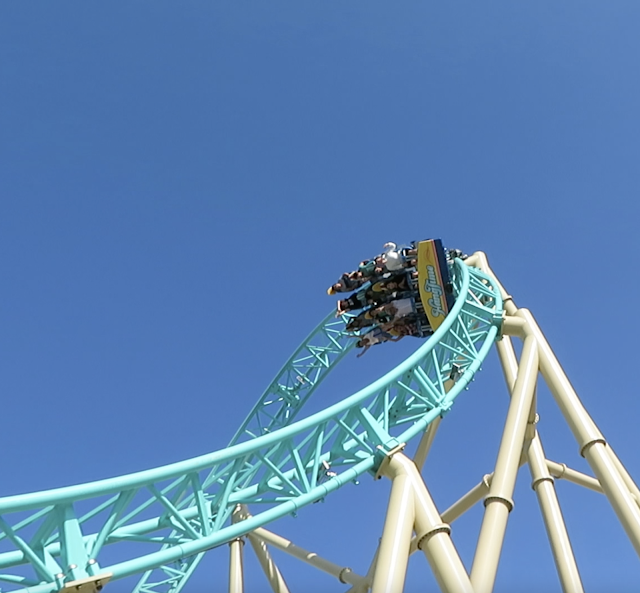 HangTime Cutback Roller Coaster Knotts Berry Farm