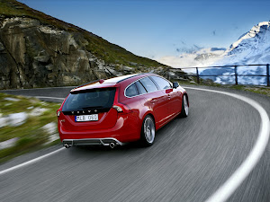 Volvo V60 R-Design 2011 (3)