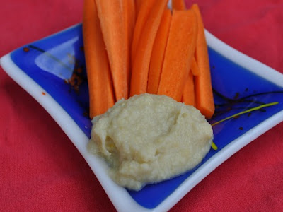 Vegan, Gluten-free Lemon Artichoke Hummus