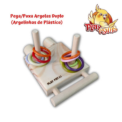 Brinquedo Pega/Puxa Argolas Duplo</a>, com fixação para gaiola/viveiro. Ideal para calopsitas, agapornis, aves em geral. Produto artesanal