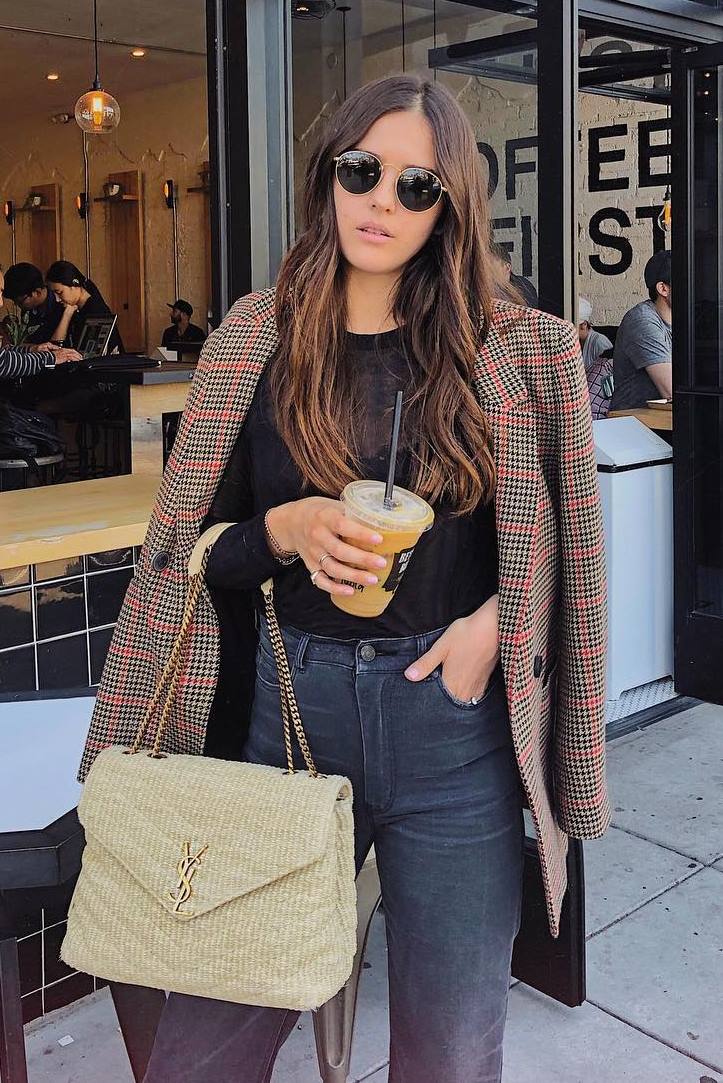 what to wear with a blazer : black v-neck top + skinnies + crossbody bag