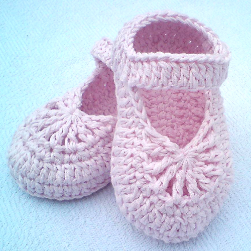 YARA Simple Baby Shoes - Free Pattern