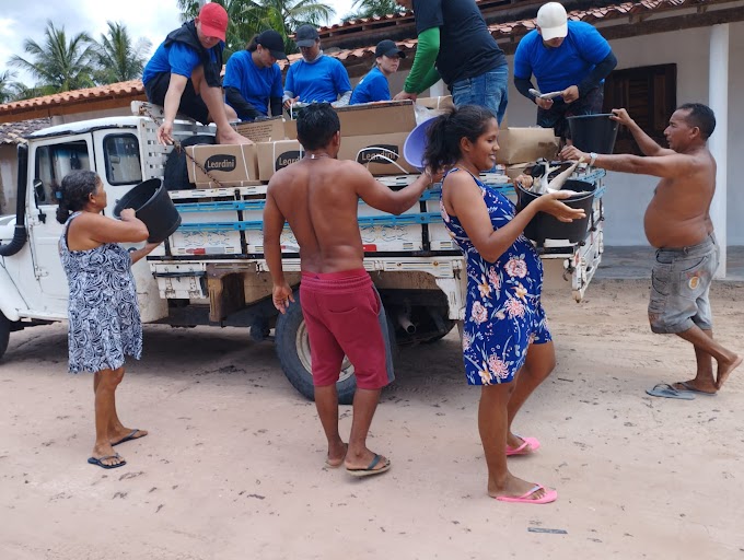 Prefeito Márcio Santiago distribui mais de 11 toneladas de peixes para as famílias de Santana do Maranhão