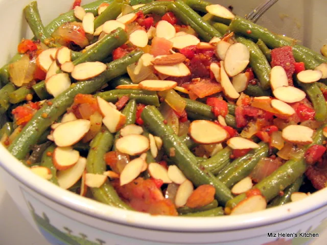 Green Beans with Onion and Bacon Vinaigrette at Miz Helen's Country Cottage