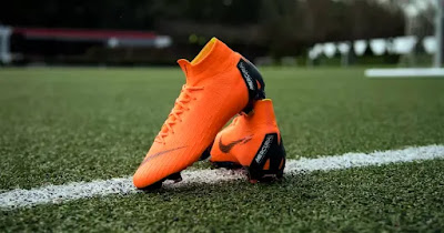 SOCCER CLEATS - How To Choose Them