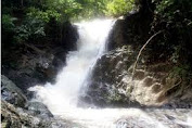Saksikan dan Nikmati Suasana Air Terjun Tembulun Rusa di Desa Batu Ampar Inhil