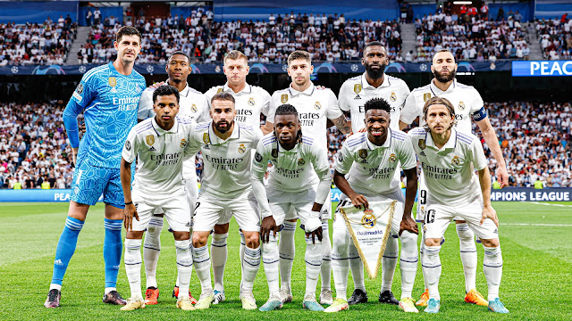 REAL MADRID C. F. Temporada 2022-23. Courtois, Alaba, Kroos, Fede Valverde, Rüdiger, Benzema. Rodrygo, Carvajal, Camavinga, Vinicius y Modrić. REAL MADRID C. F. 1 🆚 MANCHESTER CITY F. C. 1 Martes 09/05/2023, 21:00 horas. Liga de Campeones de la UEFA, semifinal, partido de ida. Madrid, España, estadio Santiago Bernabéu: 63.485 espectadores. GOLES: ⚽1-0: 36’, Vinicius Júnior. ⚽1-1: 67’, Kevin De Bruyne.