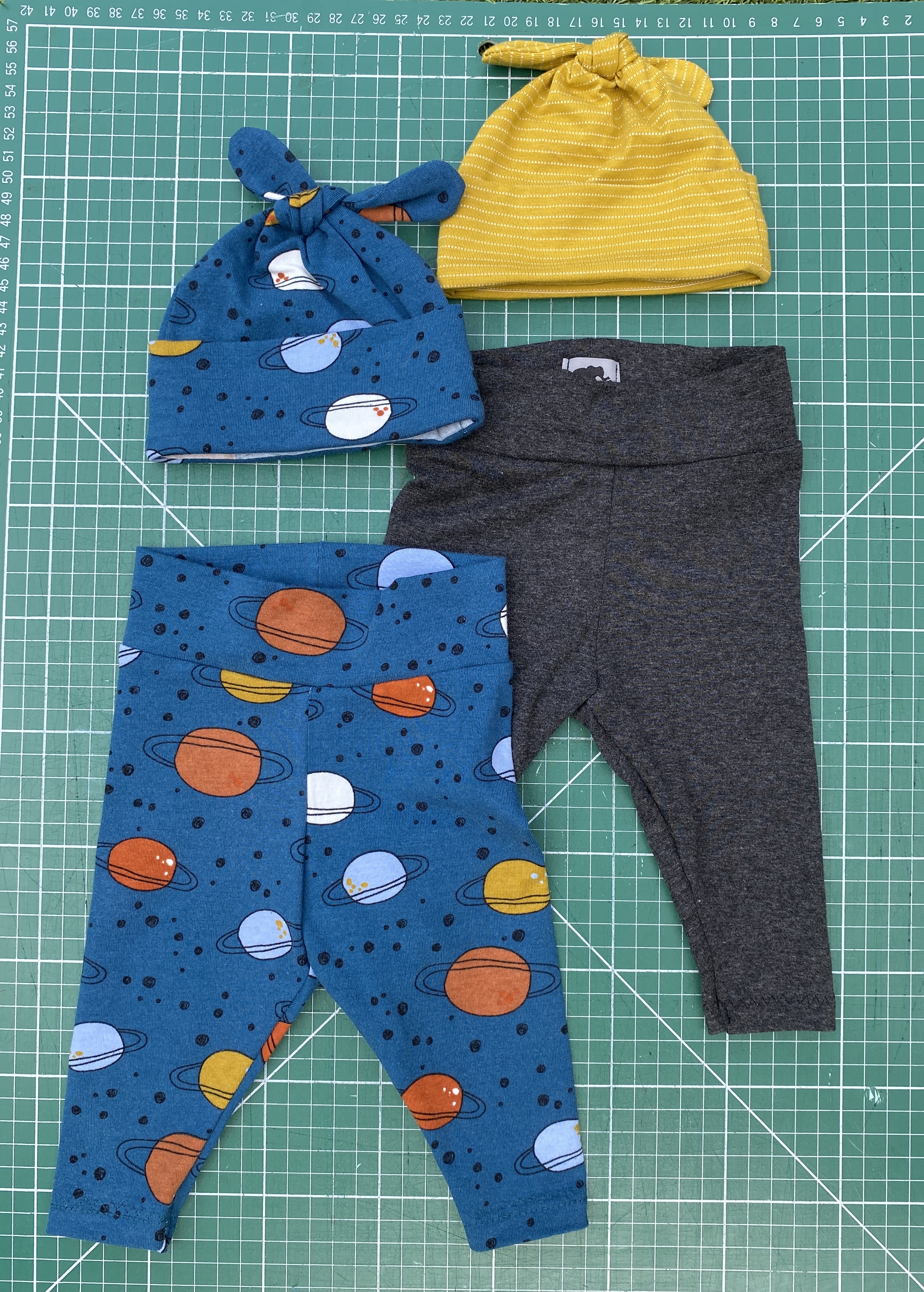 Simple Sewing for Baby} 25 FREE Patterns and Tutorials Kids