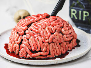 Gâteau cervelle ultra réaliste pour le dessert d'Halloween