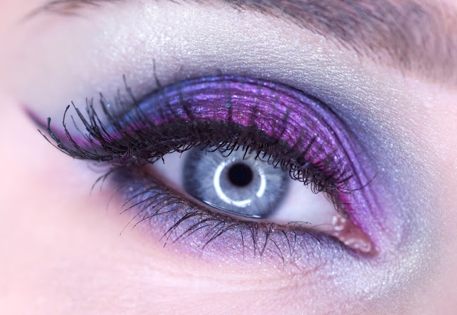 makeup revolution mermaids vs unicorns eye makeup