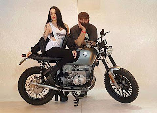 Serbatoio BMW R75, cafe racer, BMW Cafe Racer, BMW scramler, tuning, cafesportlab, serbatoio BMW, BMW R45, BMW R65, BMW R80, BMW R100, replica serbatoio, vetroresina