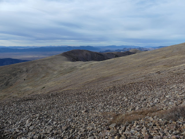 020: view over the lumps northwest