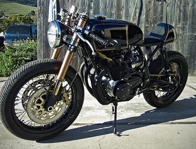 Motorcycle Sp Custom Honda CB550 cafe  racer 