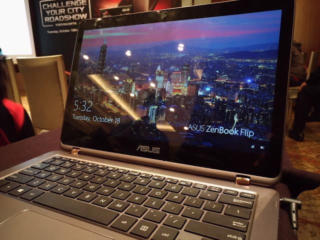 ZenBook Flip UX360UA