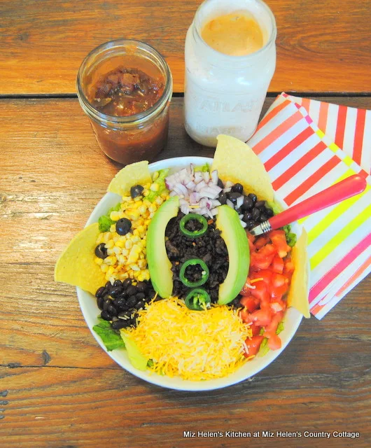 Taco Tuesday Salad With Taco Dressing at Miz Helen's Country Cottage