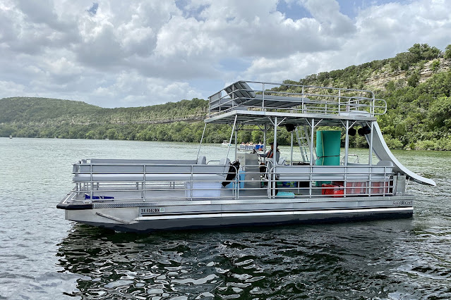 Todo lo que necesitas saber sobre los barcos de fiesta en Austin