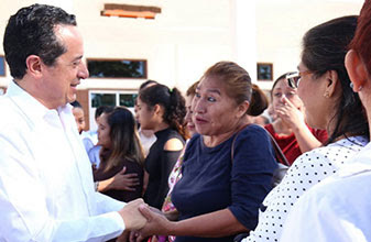 Con más servicios de salud para las mujeres, disminuimos la desigualdad: Carlos Joaquín