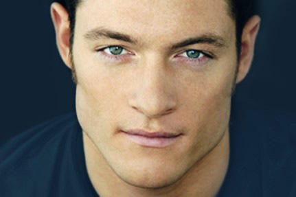 Tuesday ChinUp 8 Tahmoh Penikett