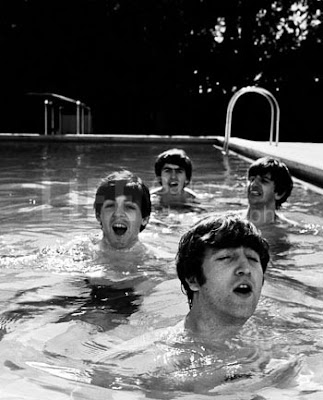 Beatles, John Lennon, Paul McCartney, George Harrison, Ringo Starr, Beatles History, Beatles Pool Swimming, Beatles Photos,