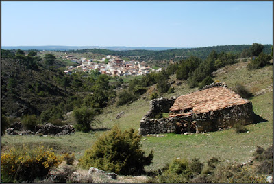 Tinada y Valdemorillo De La Sierra al fondo