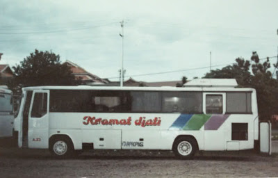 loperartikel.blogspot.com - Kumpulan Bis/Bus Jadul Indonesia