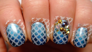 Rhinestone Nail