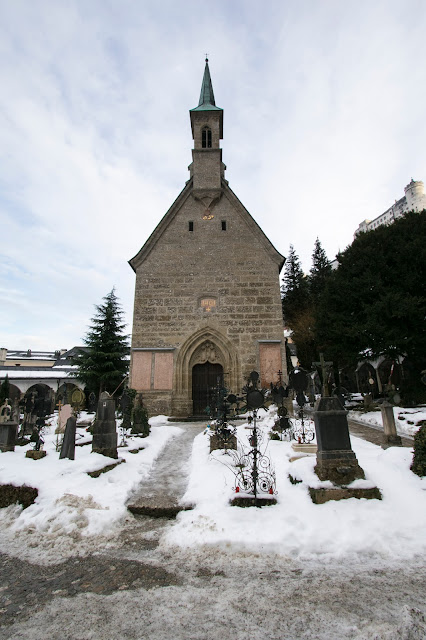 Stiftskirche Sankt Peter e Petersfriedhof-Salisburgo