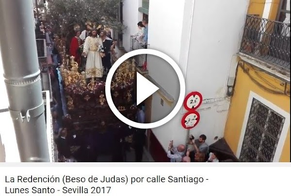 HERMANDAD DE LA REDENCIÓN POR CALLE SANTIAGO (SEVILLA 2017) 