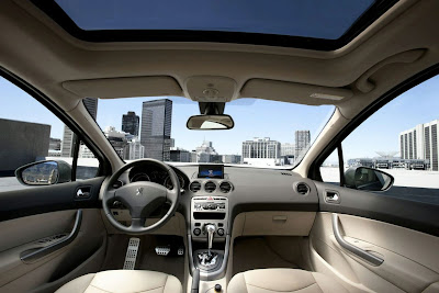 2011 Peugeot 408 Interior Room