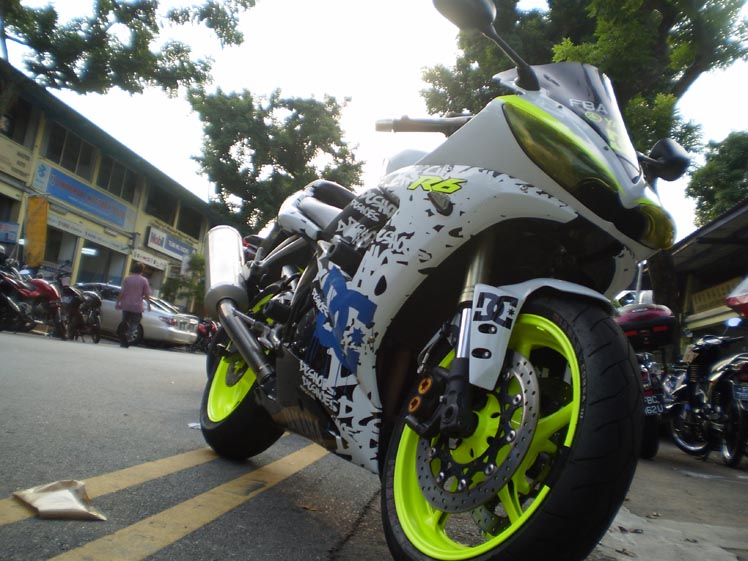 Ken Block Monster DC Design on Yamaha R6