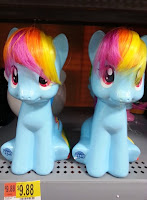 MLP Brushable Rainbow Dash Bank