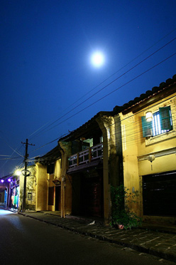  pho co hoi an,  khach san hoi an,  du lich hoi an,  pho co hoi an quang nam