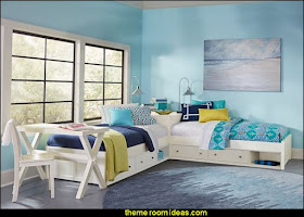 shared bedrooms ideas - decorating shared bedrooms - siblings sharing bedroom - Shared spaces - boy and girl shared room - Shared Kids Room decorating - Room dividers - shared bedroom spaces - curtains - Room Divider Curtains 