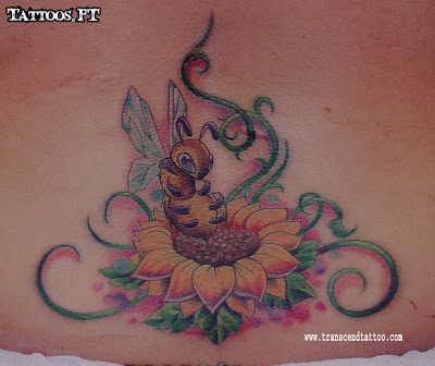 Tatuagens Bee flower