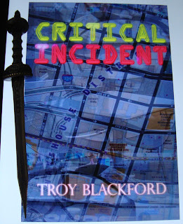 Portada del libro Critical Incident, de Troy Blackford