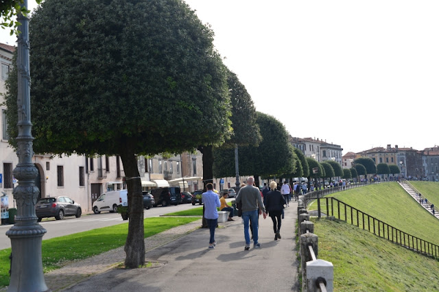 BASSANO-DEL-GRAPPA-VIALE-DEI-MARTIRI