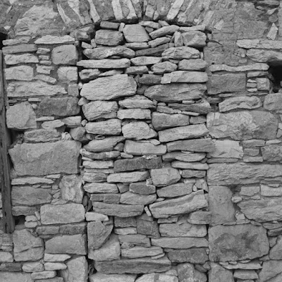 Porte d'une maison à Symi dans le Dodécanèse