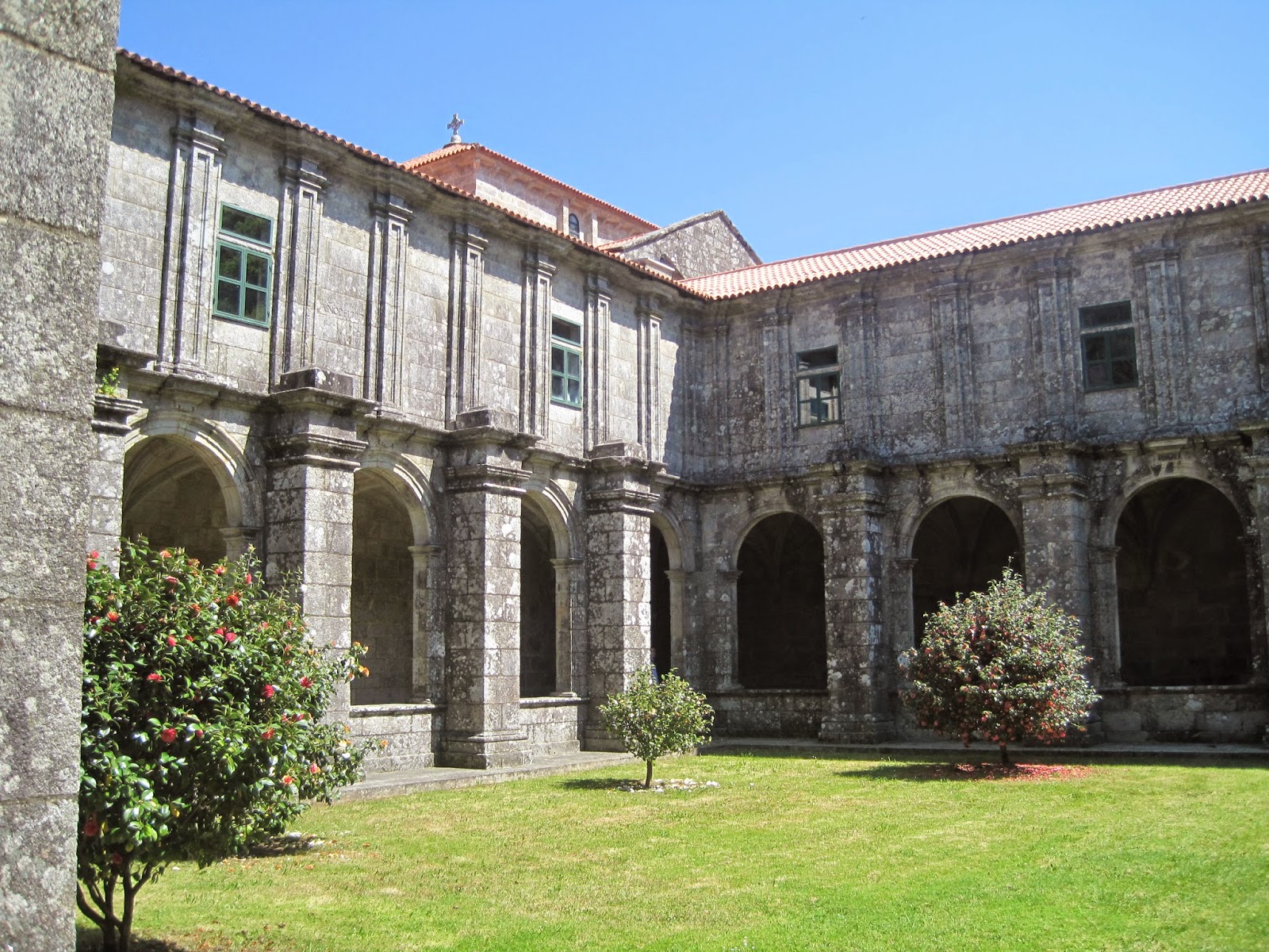 Monasterio de Santa María de Armenteira en Meis