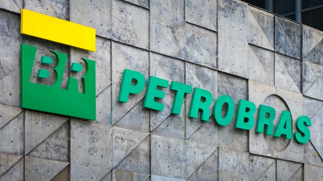 Maior acionista, governo recebe mais R$ 8,8 bi do lucro da Petrobras