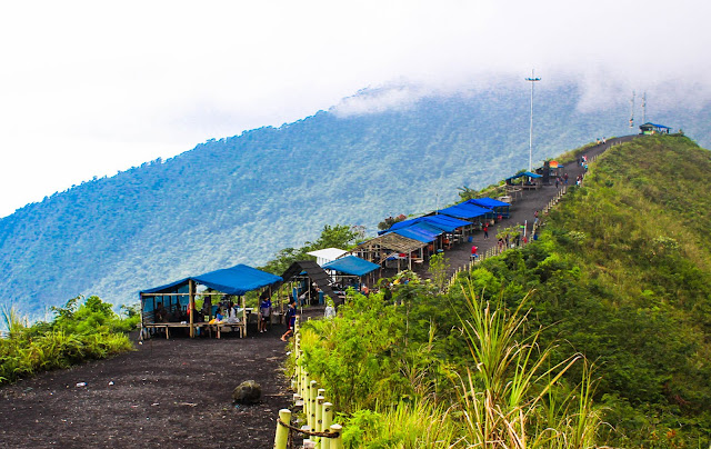 Gunung Galunggung - Mesin Waktu yang Terbangun