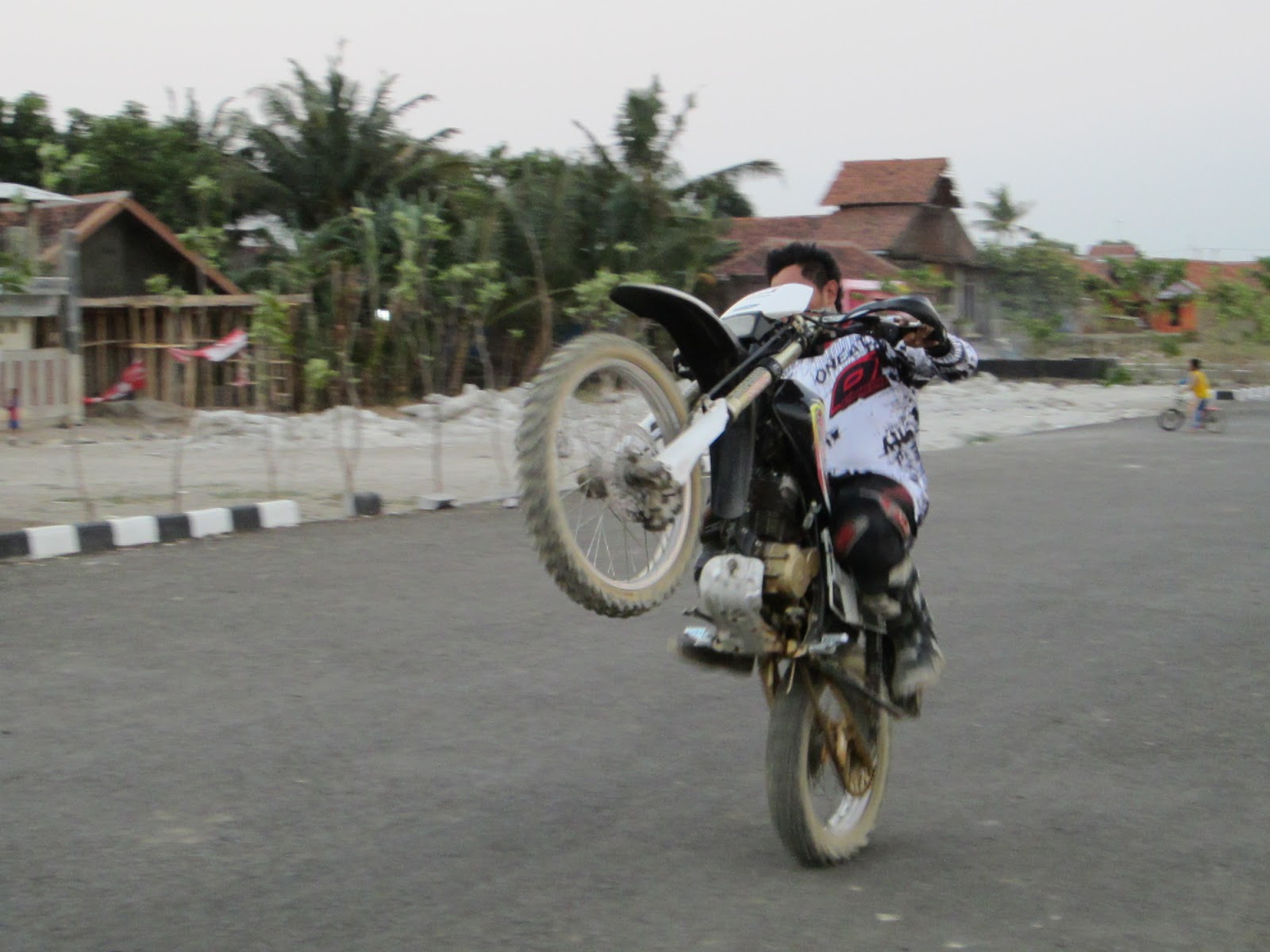 Adventure Motor Jialing Trail