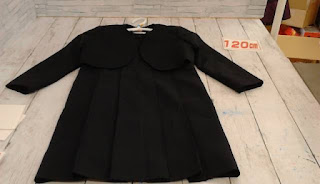 中古品　女児フォーマル服　１２０㎝　１２９０円