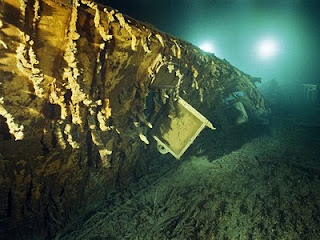1912 RMS Titanic Ship Underwater Photos