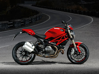 2012 Ducati Monster 1100 EVO Motorcycle Photos 4