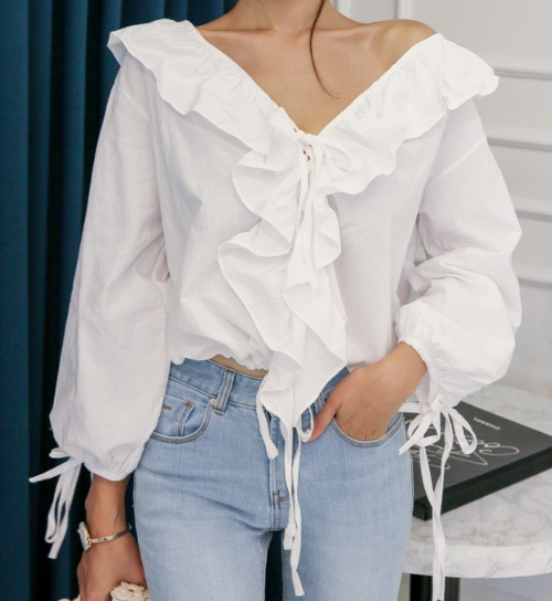  Frilled Tie-Neck Blouse