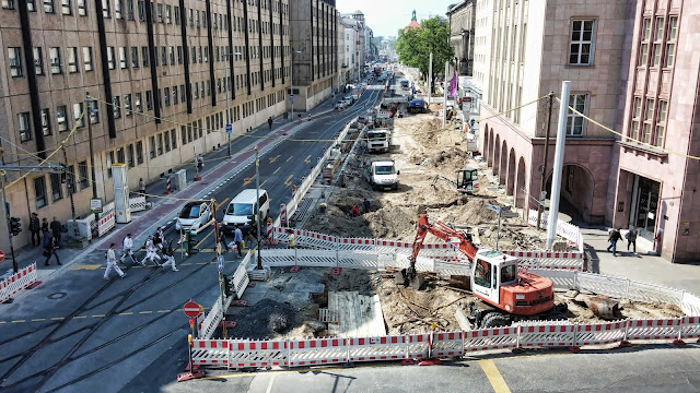 Baustelle Straßenbauarbeiten, Invalidenstraße / Chausseestraße, 10115 Berlin, 25.04.2014