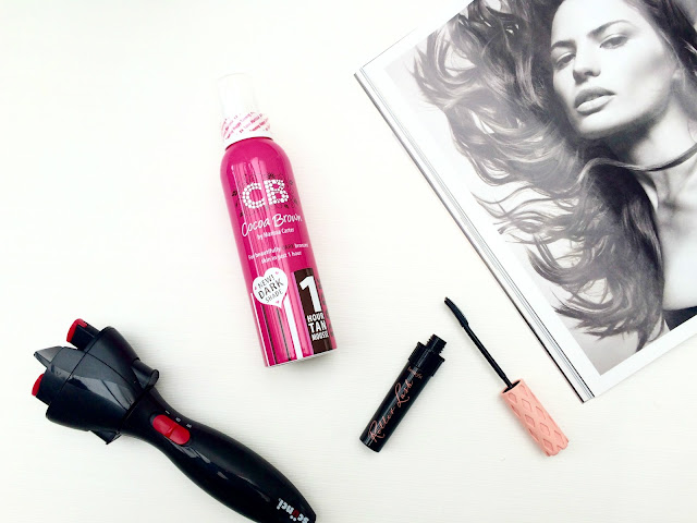 the Benefit Cosmetics Roller Lash, Benefit Roller Lash, Cocoa Brown Tan, Scunci Insta Twist, 